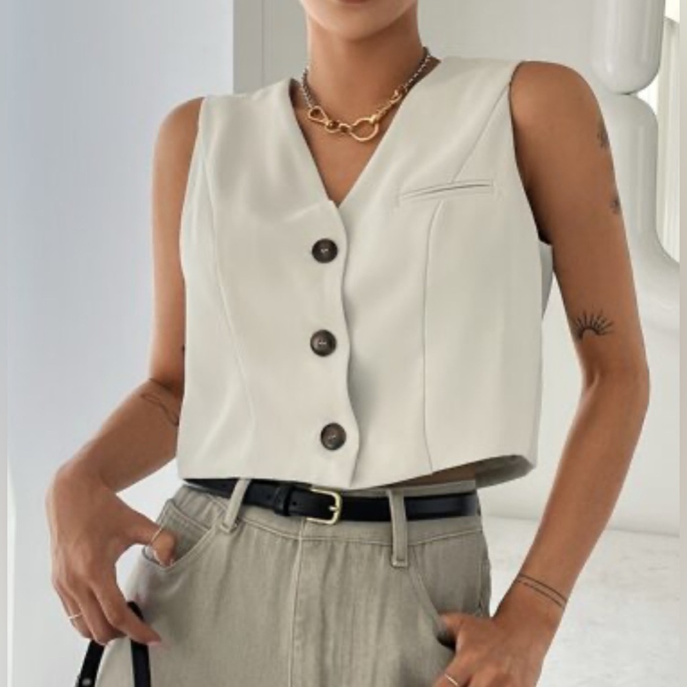 Cream Tailored Vest‎ with V-Neckline and Cropped Length